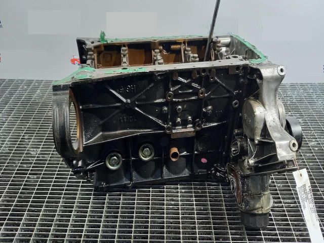 bontott MERCEDES-BENZ VITO Motorblokk (Fűzött)