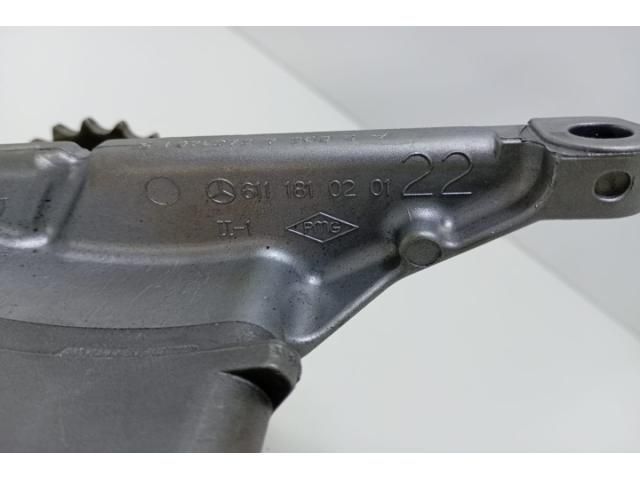 bontott MERCEDES-BENZ VITO Olajszivattyú