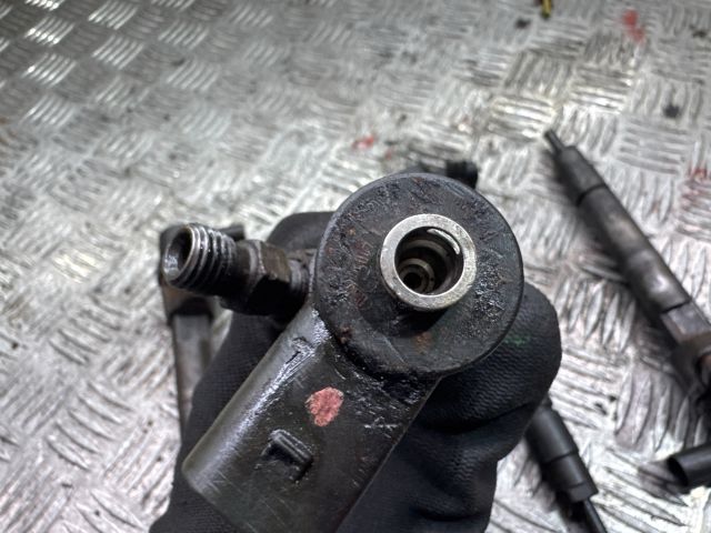 bontott MERCEDES-BENZ VITO Porlasztó (1 db)