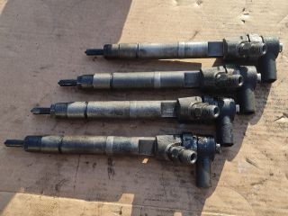 bontott MERCEDES-BENZ VITO Porlasztó (1 db)