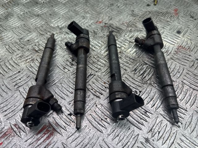 bontott MERCEDES-BENZ VITO Porlasztó (1 db)