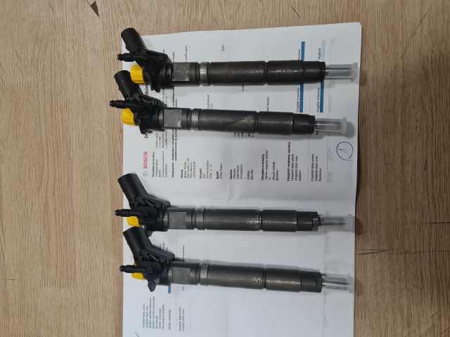 bontott MERCEDES-BENZ VITO Porlasztó (1 db)