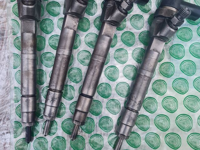 bontott MERCEDES-BENZ VITO Porlasztó (1 db)