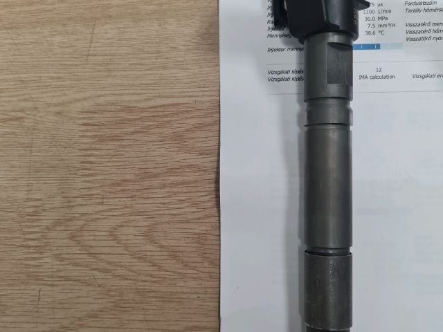 bontott MERCEDES-BENZ VITO Porlasztó (1 db)