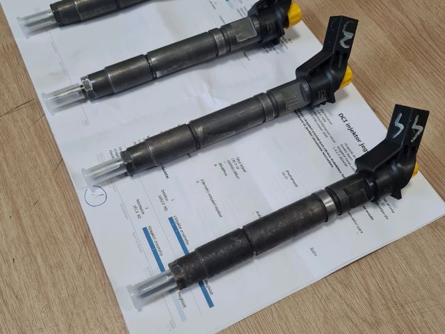 bontott MERCEDES-BENZ VITO Porlasztó (1 db)