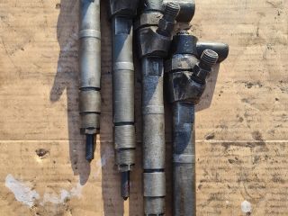 bontott MERCEDES-BENZ VITO Porlasztó (1 db)