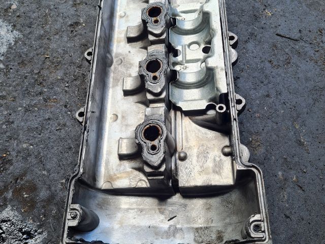 bontott MERCEDES-BENZ VITO Szelepfedél