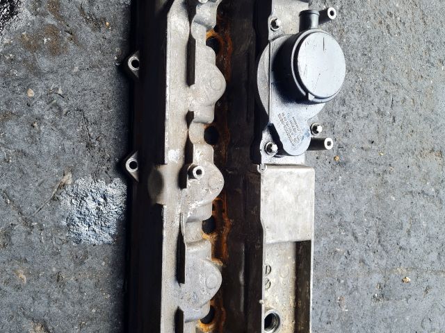 bontott MERCEDES-BENZ VITO Szelepfedél