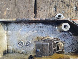 bontott MERCEDES-BENZ VITO Szelepfedél