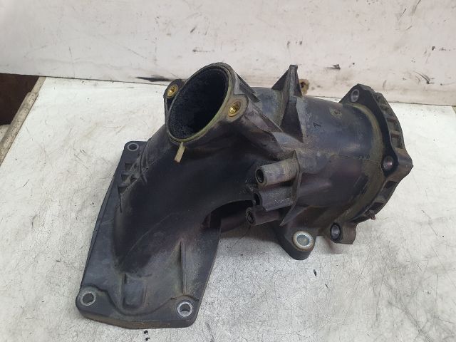 bontott MERCEDES-BENZ VITO Légbeömlő Cső