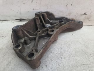 bontott MERCEDES-BENZ VITO Motor Tartó Bak (Fém)