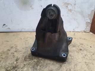 bontott MERCEDES-BENZ VITO Motor Tartó Bak (Fém)