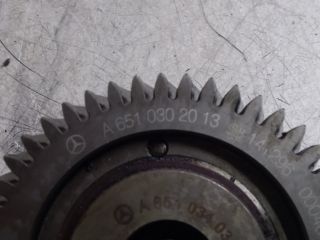 bontott MERCEDES-BENZ VITO Olajszivattyú Fogaskerék