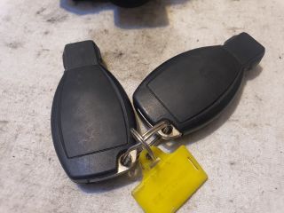 bontott MERCEDES-BENZ VITO Gyújtáskapcsoló Házzal