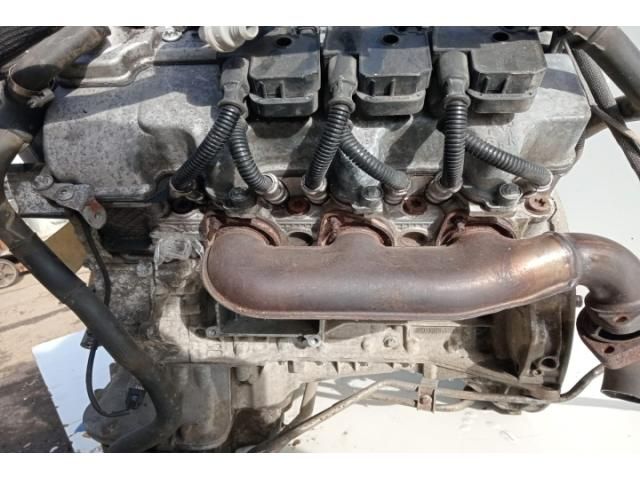 bontott MERCEDES-BENZ VITO Motor (Fűzött blokk hengerfejjel)