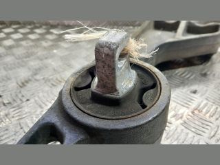 bontott MERCEDES-BENZ VITO Differenciálmű Tartó Bak