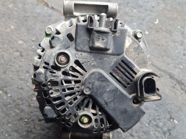 bontott MERCEDES-BENZ VITO Generátor