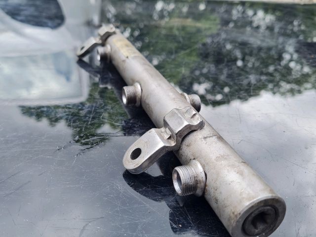 bontott MERCEDES-BENZ VITO Közösnyomócső