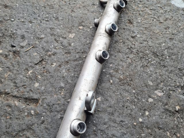 bontott MERCEDES-BENZ VITO Közösnyomócső