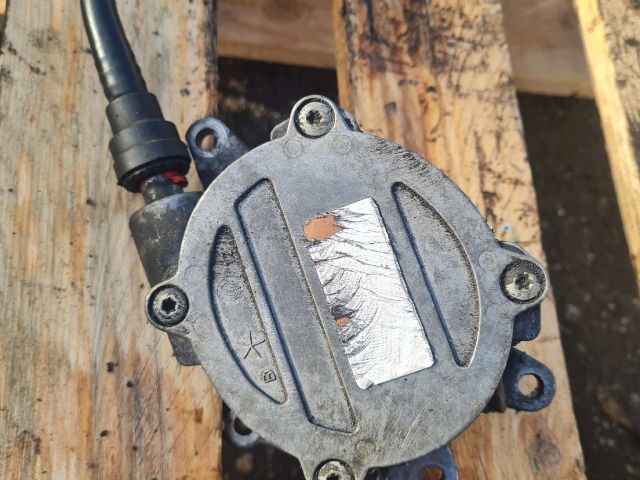 bontott MERCEDES-BENZ VITO Vákumpumpa