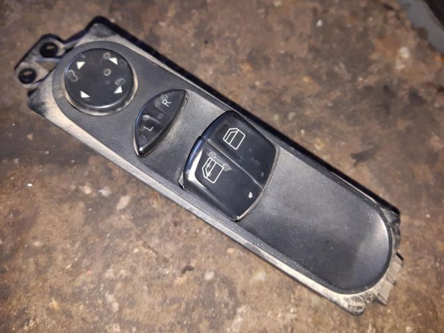 bontott MERCEDES-BENZ VITO Ablakemelő és Tükör Kapcsoló