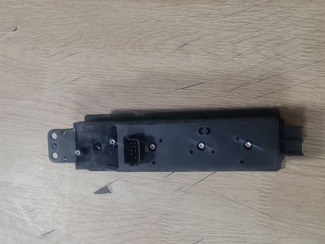 bontott MERCEDES-BENZ VITO Ablakemelő és Tükör Kapcsoló