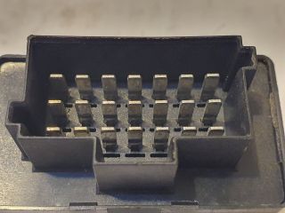 bontott MERCEDES-BENZ VITO Ablaktörlő Relé