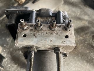 bontott MERCEDES-BENZ VITO ABS / ABR / ESP Pumpa