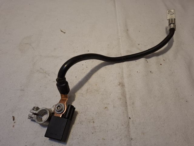 bontott MERCEDES-BENZ VITO Akkumulátor Saru Elektronikával