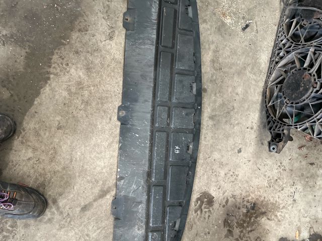 bontott MERCEDES-BENZ VITO Alsó Motorburkolat