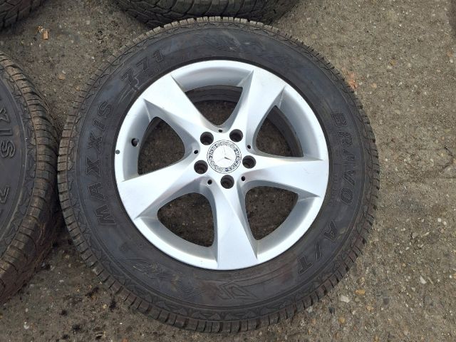 bontott MERCEDES-BENZ VITO Alufelni Gumival (1 db)