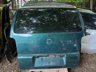 bontott MERCEDES-BENZ VITO Bal Csomagtérajtó (Üres lemez)