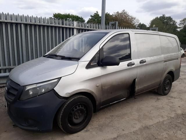 bontott MERCEDES-BENZ VITO Bal első Ablak