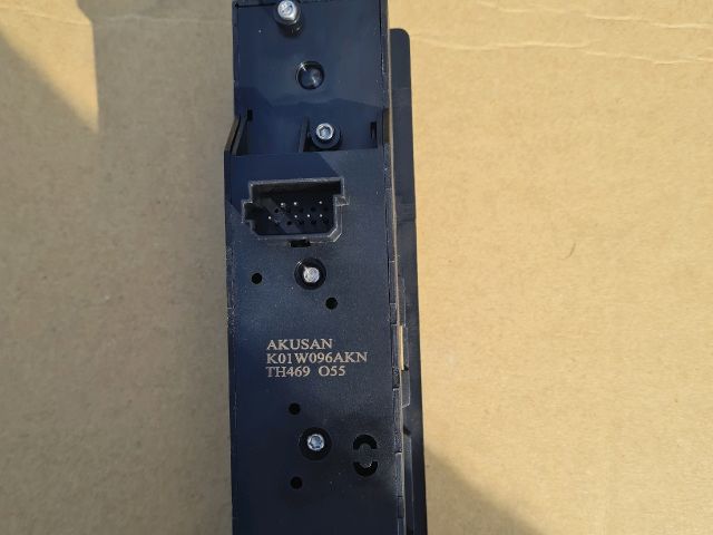 bontott MERCEDES-BENZ VITO Bal első Ablakemelő Kapcsoló Keret