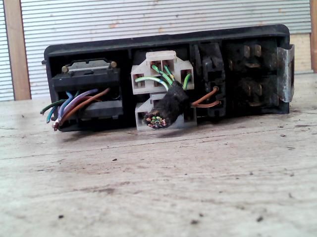 bontott MERCEDES-BENZ VITO Bal első Ablakemelő Kapcsoló