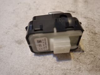 bontott MERCEDES-BENZ VITO Bal első Ablakemelő Kapcsoló