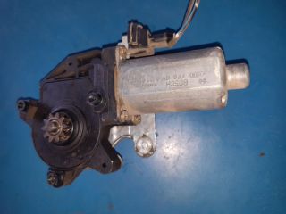 bontott MERCEDES-BENZ VITO Bal első Ablakemelő Motor