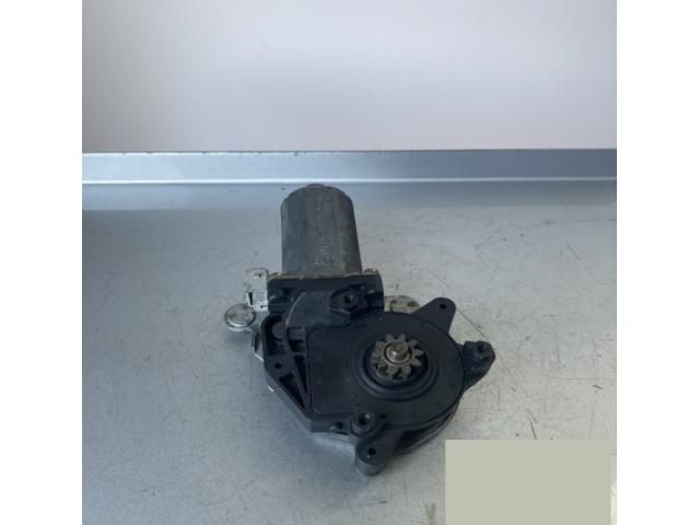 bontott MERCEDES-BENZ VITO Bal első Ablakemelő Motor