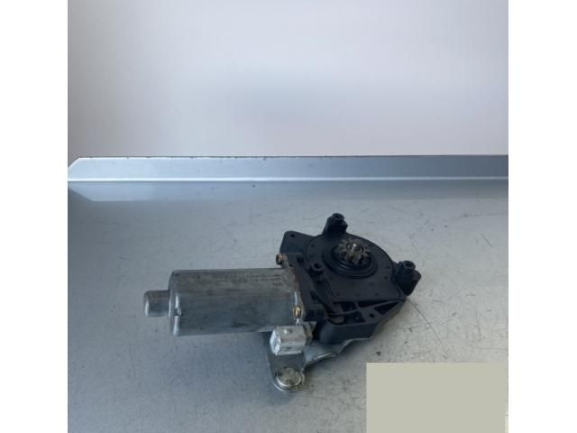 bontott MERCEDES-BENZ VITO Bal első Ablakemelő Motor