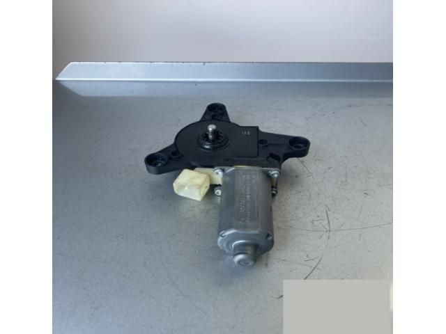 bontott MERCEDES-BENZ VITO Bal első Ablakemelő Motor