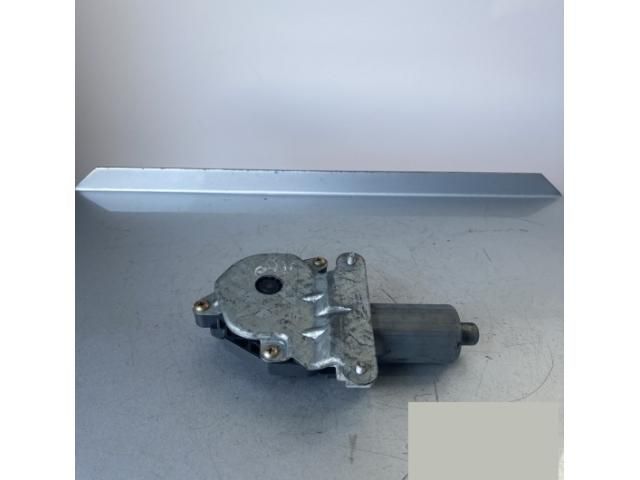 bontott MERCEDES-BENZ VITO Bal első Ablakemelő Motor