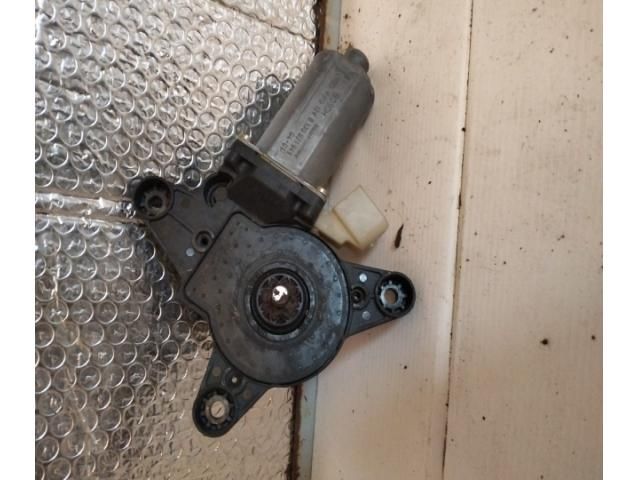 bontott MERCEDES-BENZ VITO Bal első Ablakemelő Motor