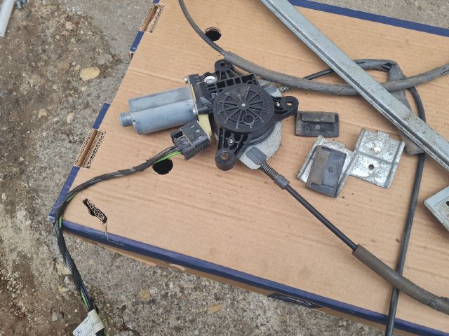 bontott MERCEDES-BENZ VITO Bal első Ablakemelő Szerkezet (Elektromos)