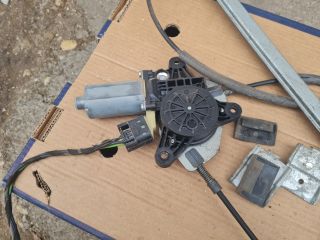 bontott MERCEDES-BENZ VITO Bal első Ablakemelő Szerkezet (Elektromos)