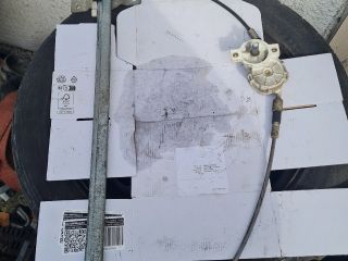 bontott MERCEDES-BENZ VITO Bal első Ablakemelő Szerkezet (Mechanikus)