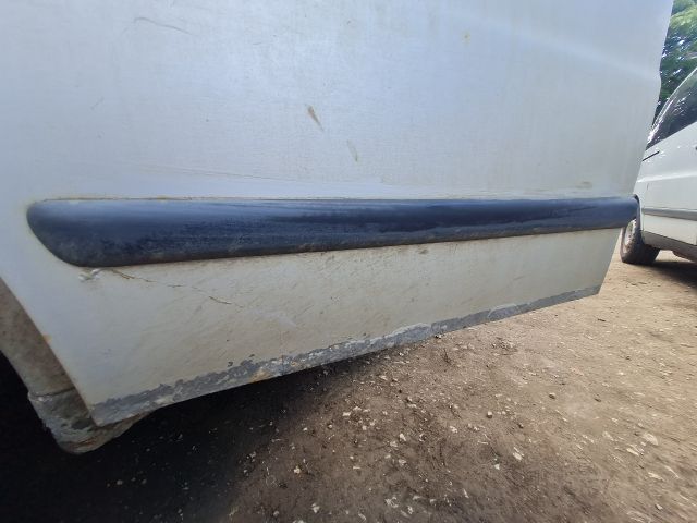 bontott MERCEDES-BENZ VITO Bal első Ajtó Díszléc