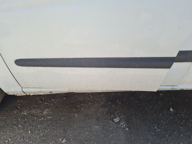 bontott MERCEDES-BENZ VITO Bal első Ajtó Díszléc