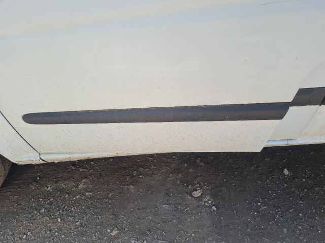 bontott MERCEDES-BENZ VITO Bal első Ajtó Díszléc