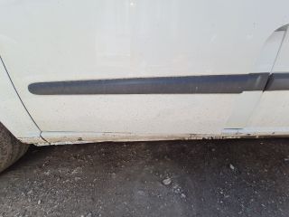 bontott MERCEDES-BENZ VITO Bal első Ajtó Díszléc