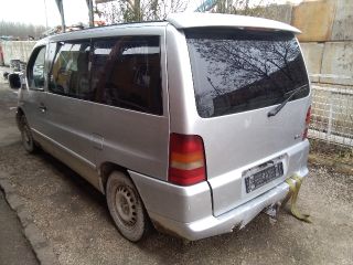 bontott MERCEDES-BENZ VITO Bal első Ajtó Kárpit